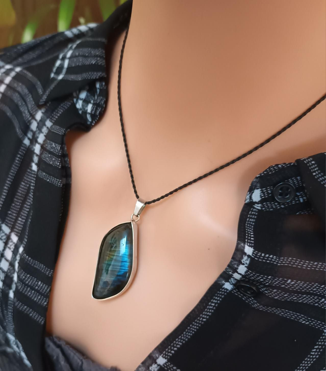 Pendentif en labradorite
