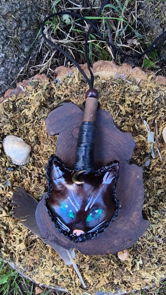 Cat Dyed Reindeer Necklace Rattle