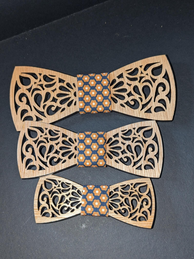 Noeud Papillon en bois 