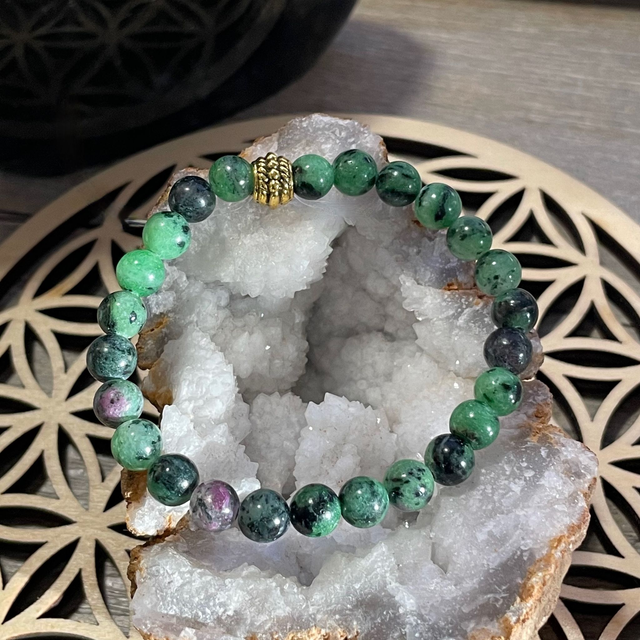 🍃🍀Bracelet  Rubis soizite 