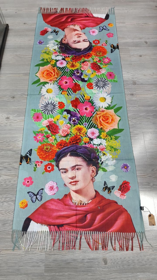 Stola Frida Kahlo