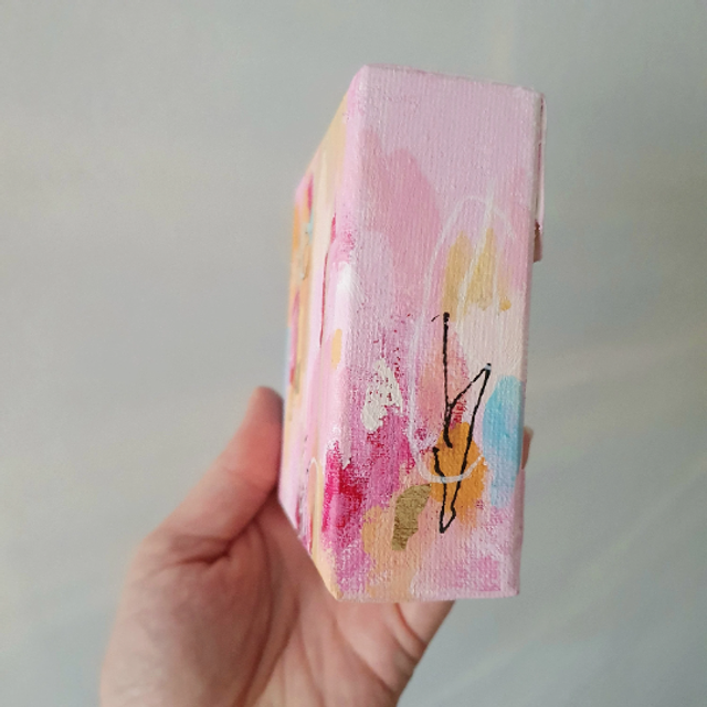 Origineel mini-schilderij ‘Strawberry Kisses Cupcake’