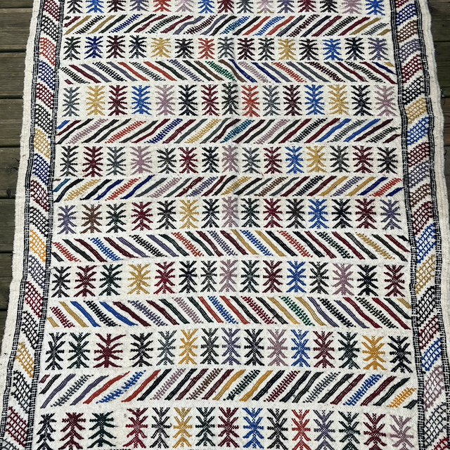 Tapis « Le Numéro 4. »