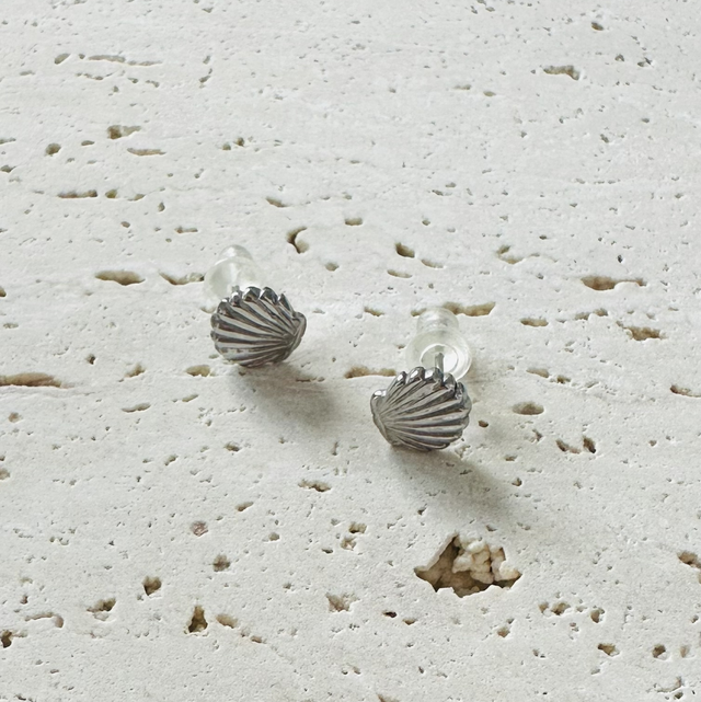 Oorknopjes schelpjes 