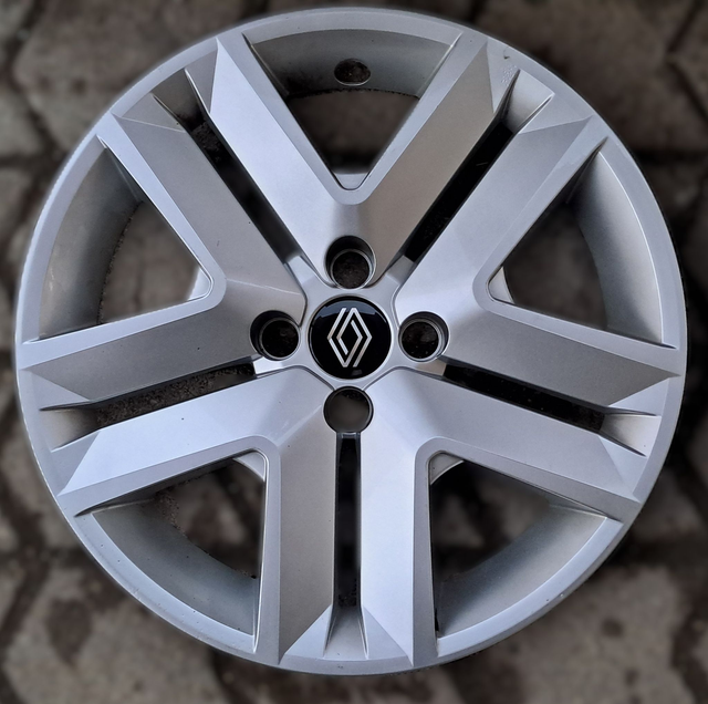 Enjoliveur Renault Clio4/Clio5/Zoe 16p (nouveau logo) Modèle Amicitia Occasion