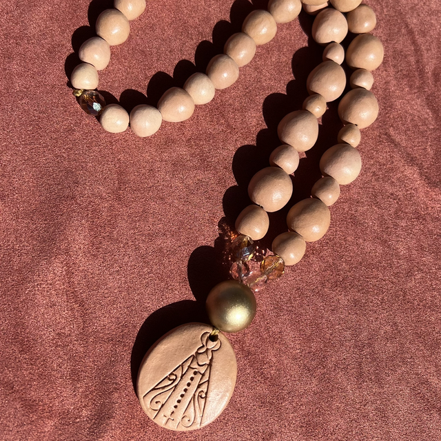 Terço Colar Nossa Senhora Dourado — Peça ÚNICA 