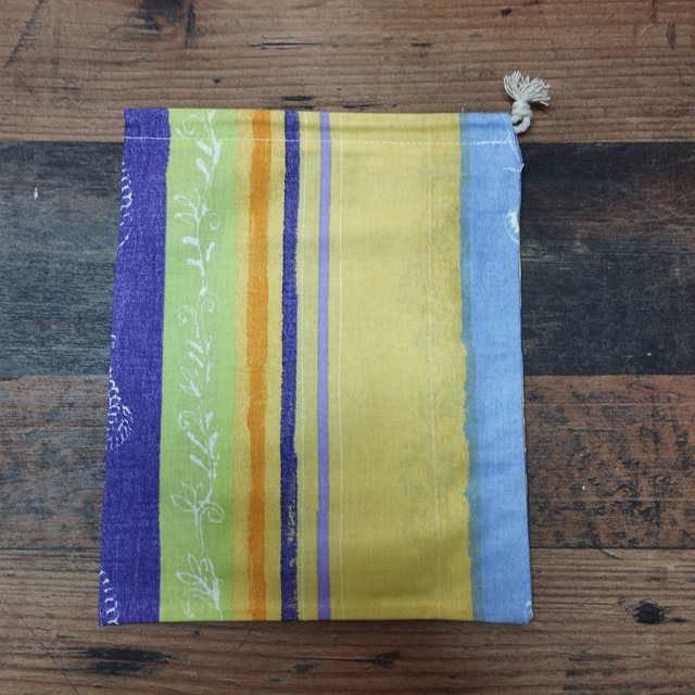 Bariolé bleu et jaune - Hauteur 25,5 cm x Largueur 20,5 cm