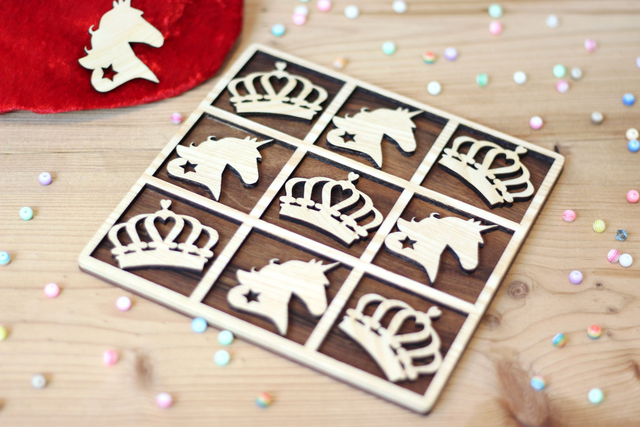 Jeu du Morpion - Modèle LICORNE