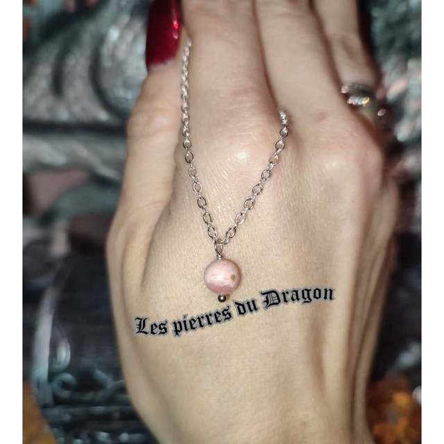 collier fin rhodocrosite