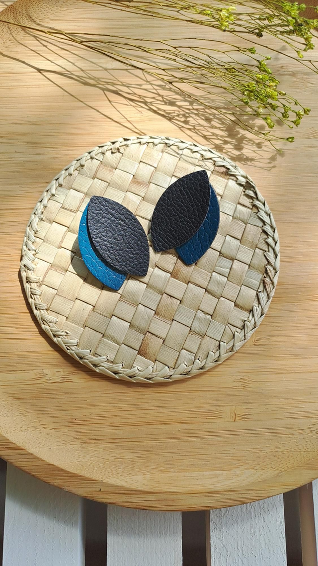 Boucles d'oreilles en matières végétales de pommes et céréales 