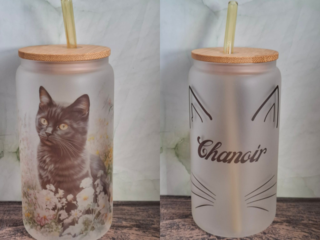 Verre givré chat noir personnalisable 
