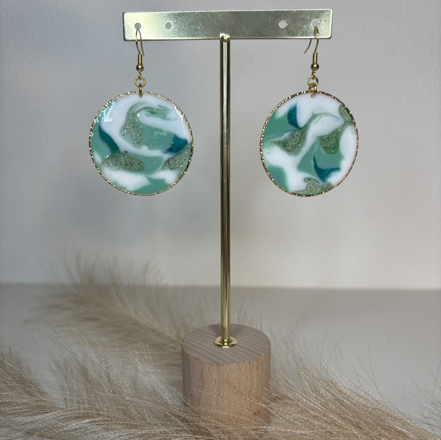 Boucles d’oreilles verte et blanche