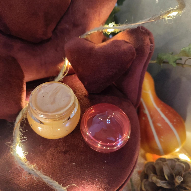 Fixateur d'ombre à paupières 