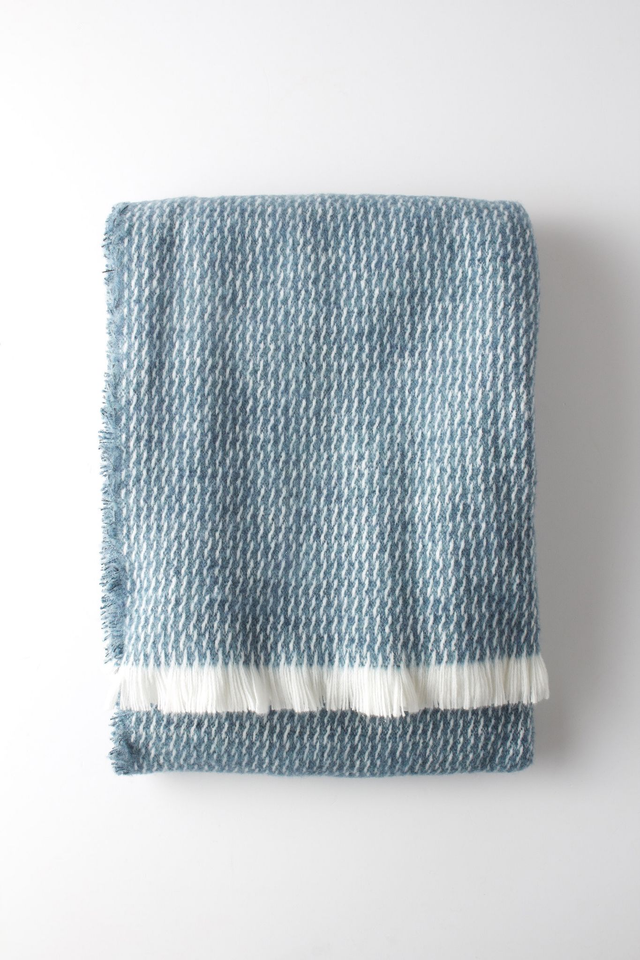 PLAID CURLY TEAL 084