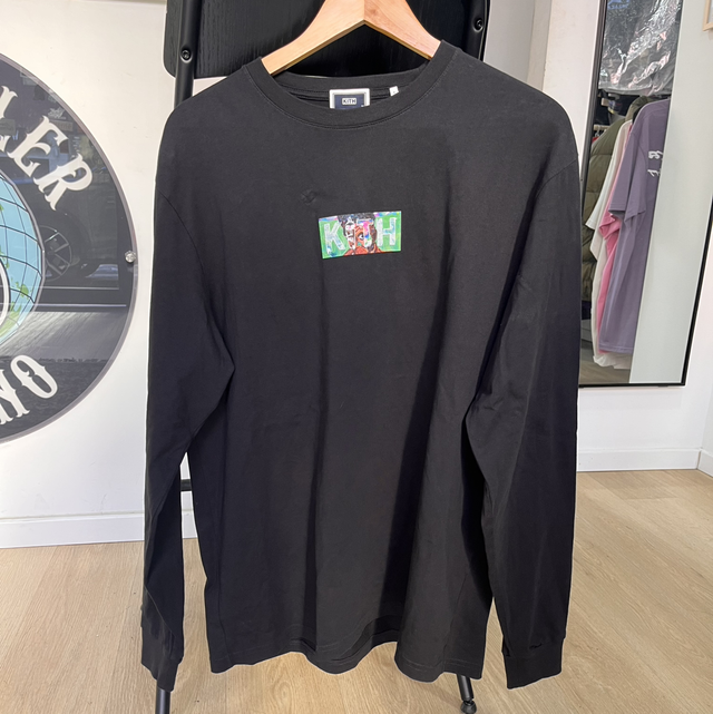 Kith longsleeve size M pre-owned