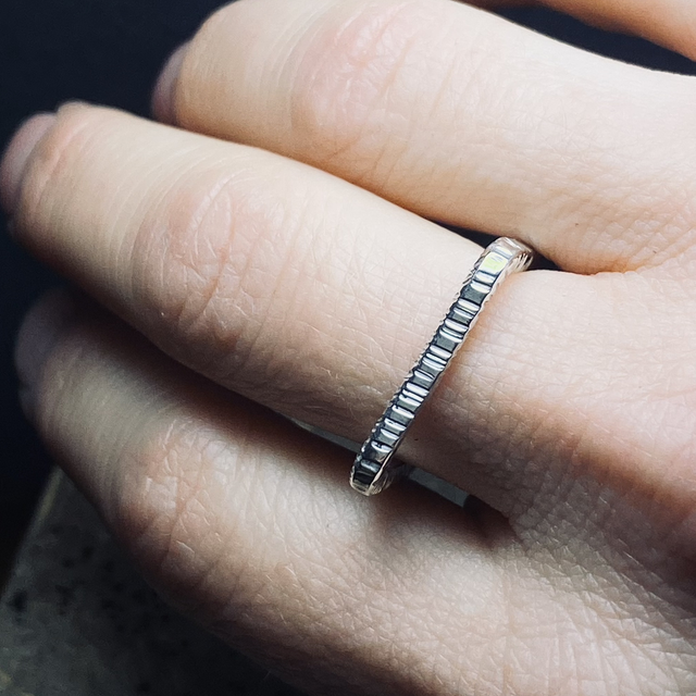 J727 ANELLO QUADRO TRACCIA GRANDE mis,56.5