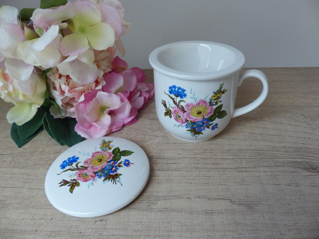Tisanière en céramique fleurie, tasse avec filtre et couvercle décor botanique rose, bleu, vert, cadeau anniversaire femme amie collègue