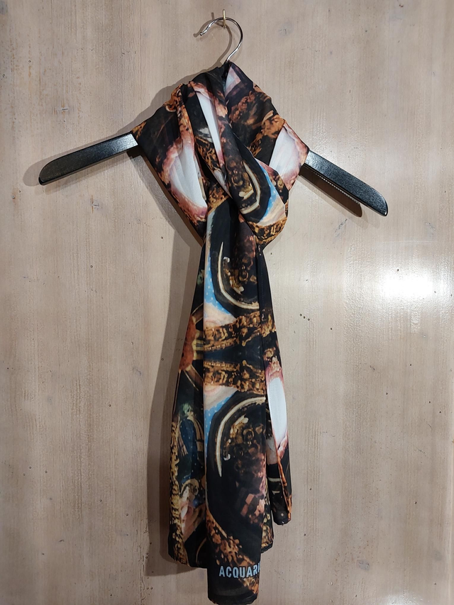 Valencia Voutes. Foulard