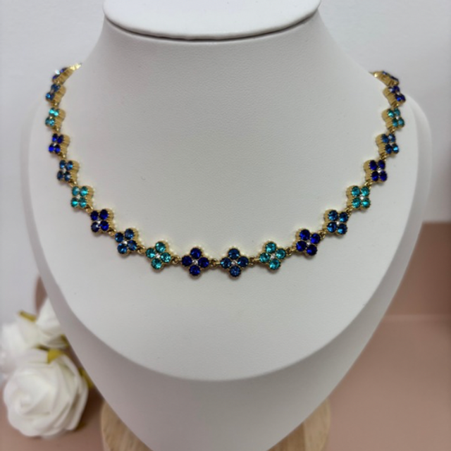 Collier Aria
