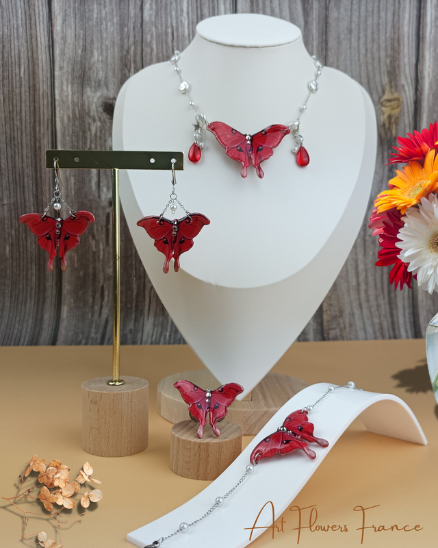 Ensemble de papillons mystiques rouges - Émaillage à la résine