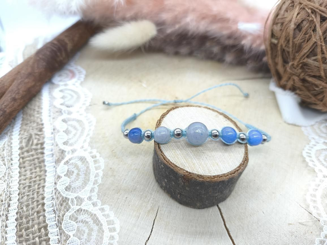 Bracelet fin bleu aventurine bleue et inox