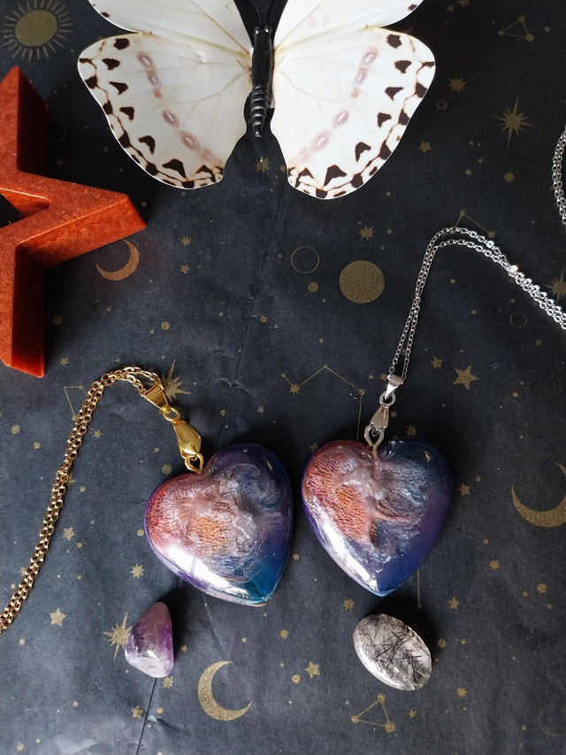 Colliers  « Cœurs de l’Espace »