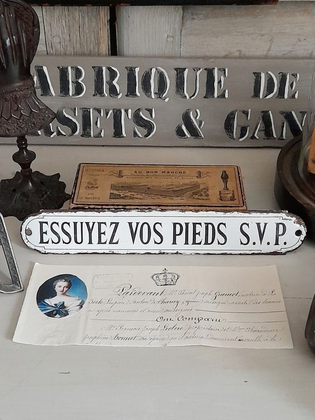 Plaque émaillée ancienne "Essuyez vos pieds SVP"