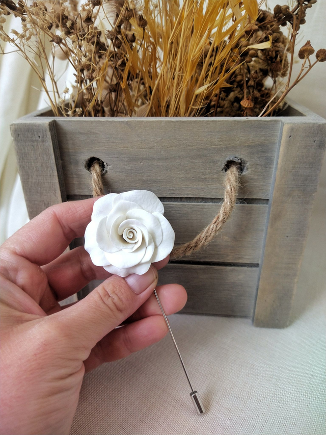 Broche de rosa