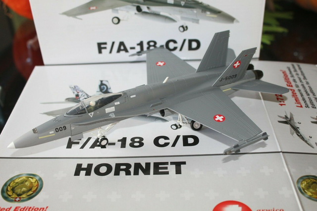 F/A-18C Swiss Air Force (Einsitzer) J-5009 1:72 Arwico
