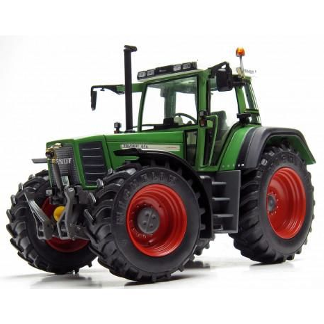 FENDT Favorit 816 W1070 WEISE TOYS 1/32

