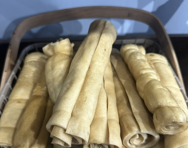 Buffalo Rolls 