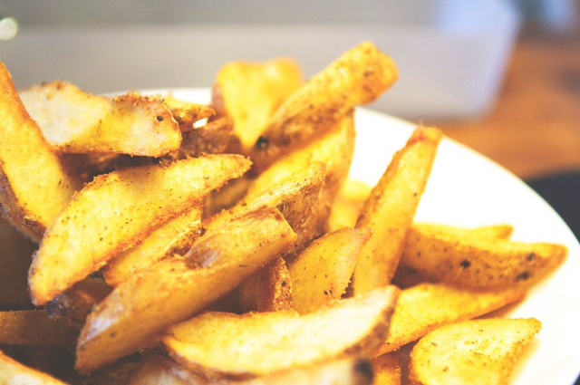 Potato Wedges | Serves 2–3