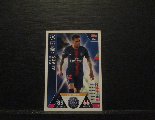 Dani Alves - UEFA Champions League Match Attax 2018/19 Original Trading Card #273