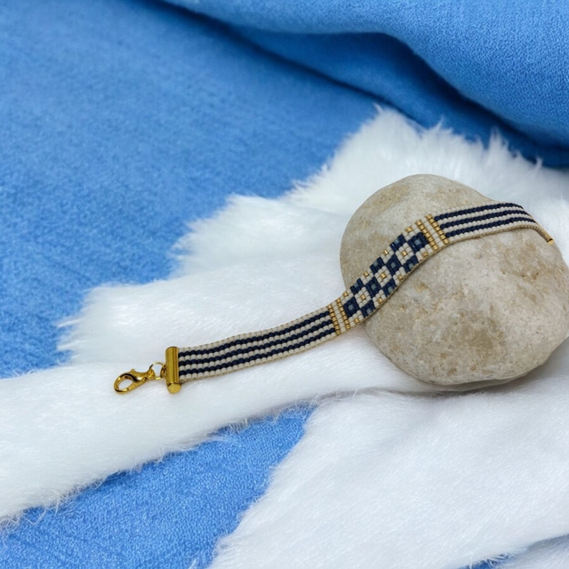 Bracelet bleu, blanc et or