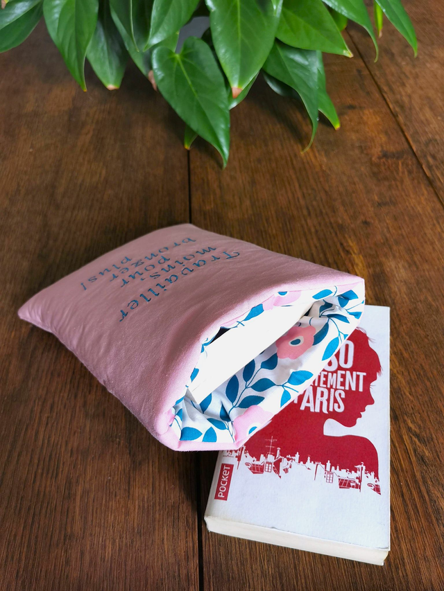 🌸 Pochette à livre - Travailler moins, pour bronzer plus!