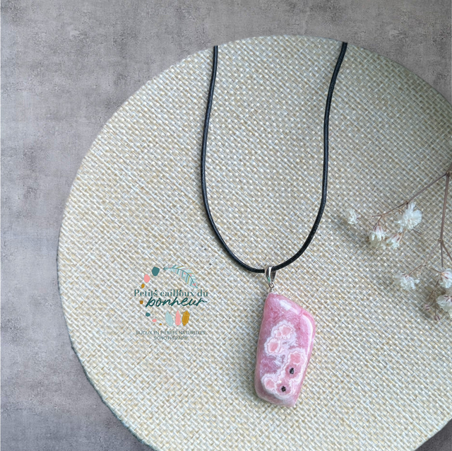 Collier Rhodochrosite semi-brute – Pièce unique