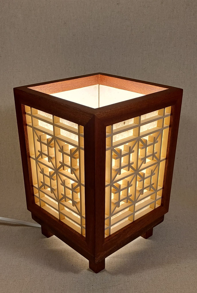 Lampe kumiko sapelli