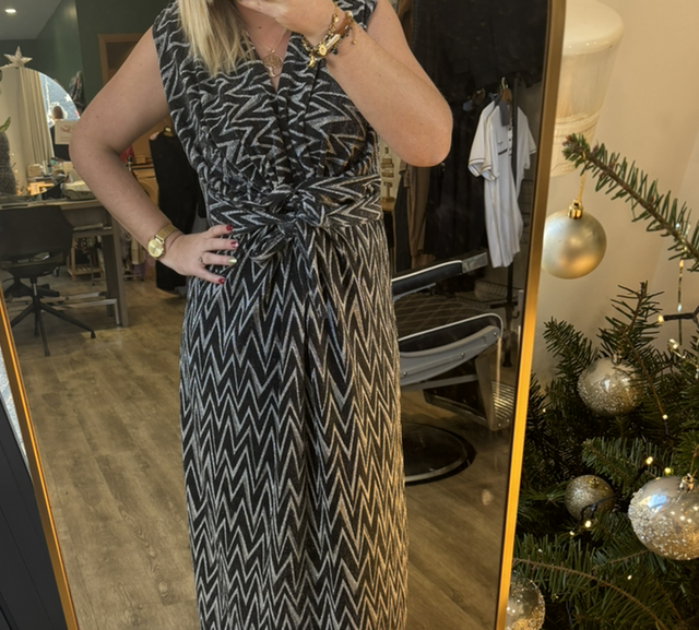 Robe noir et argent sans manches