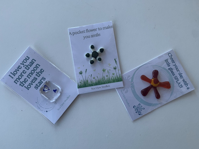 Pocket Glass Hand Crafted Gift of a Heart, Flower or Splat