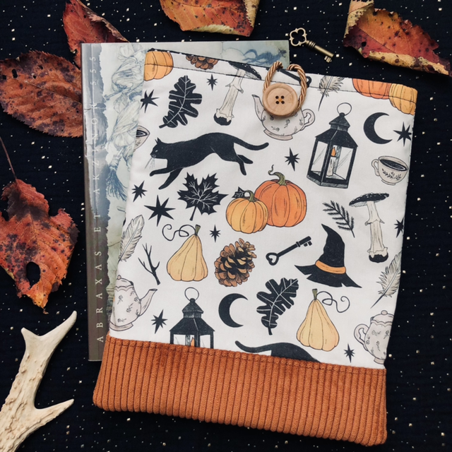 Pochette à livre broché - Cosy witch 