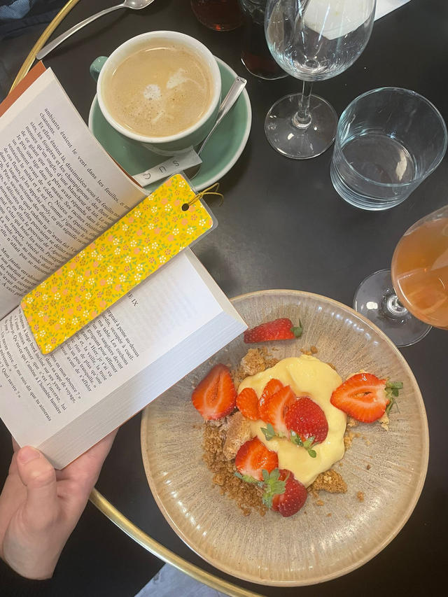 Marque-page en papier japonais – Élégance, couleur et poésie 