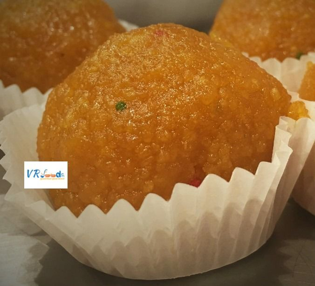 Motichur Ladoo
