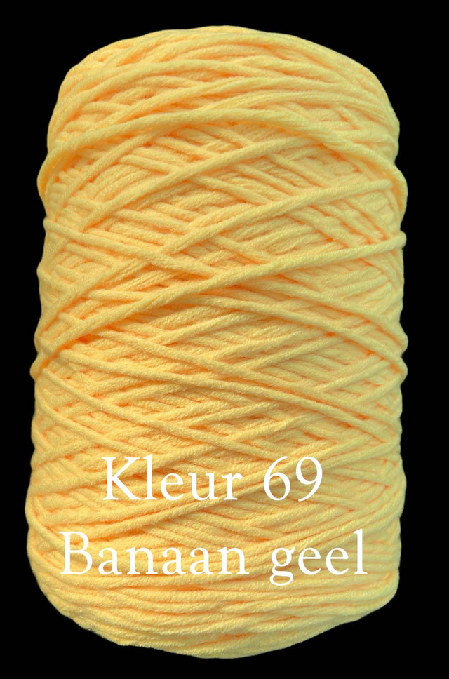Tufting Yarns 400 gram 8 draads dik