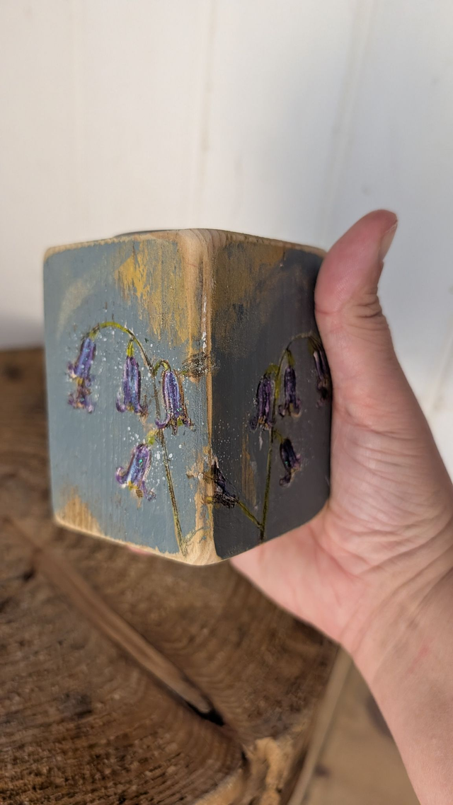 Bluebells - Tealight Holder Reclaimed Wood