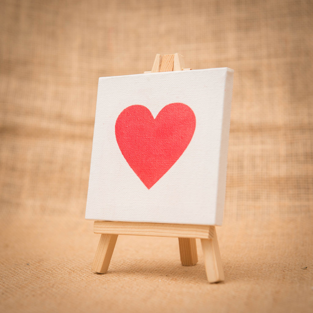 Heart Canvas on Easel - Gift Boxed