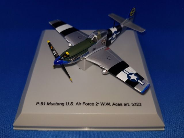 P-51 Mustang U.S. Air Force 2nd W.W. Aces, 1:100
