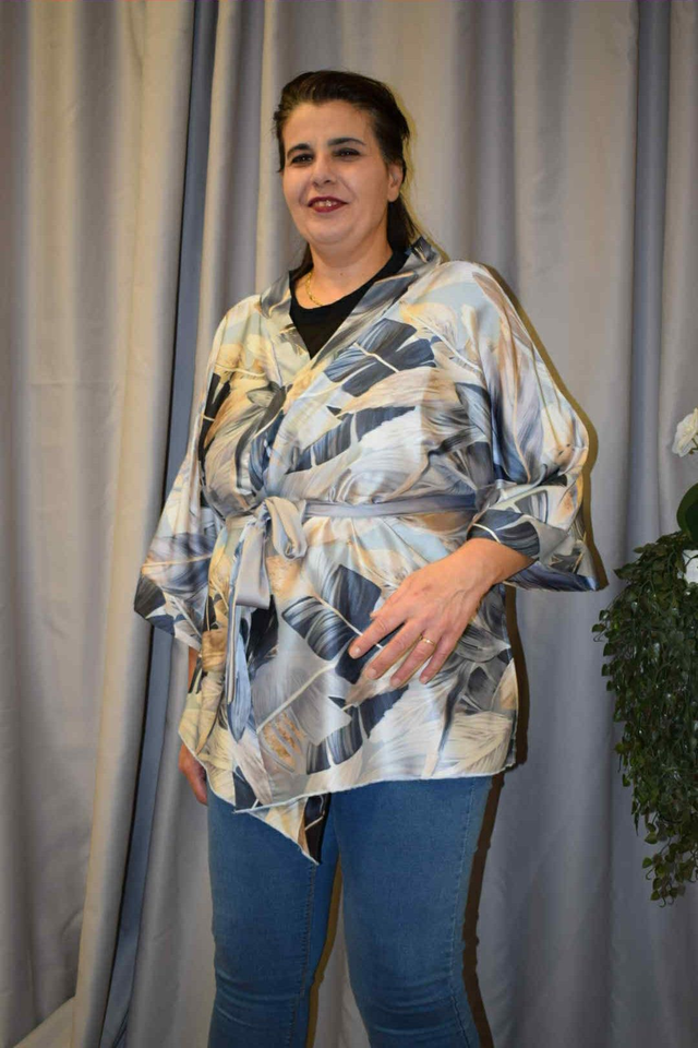 Kimono Cousu Soie en soie motif plumes – Taille unique 44-56