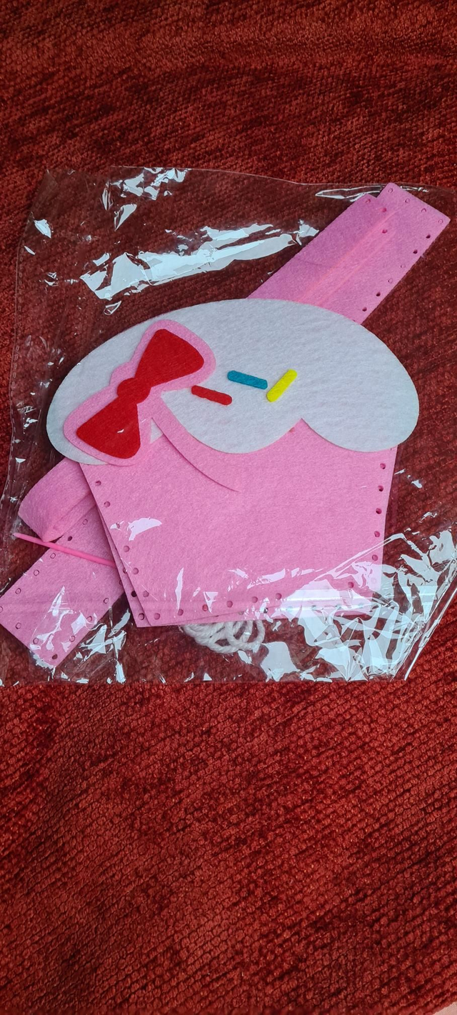 Sew Make Your Own Bag DIY Kit Pink Cupcake