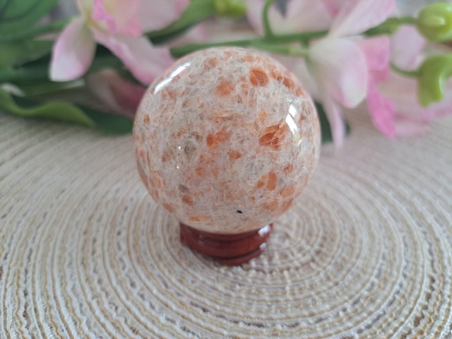 Sphère pierre de soleil