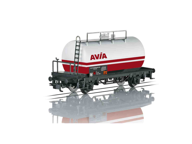 wagon citerne Avia Märklin 44404 H0